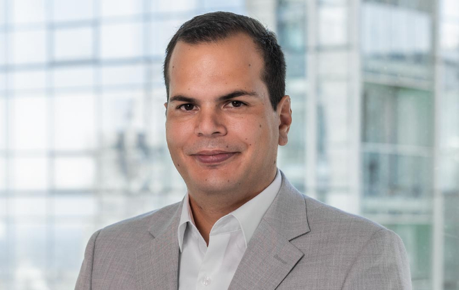 Eduardo Davalos 